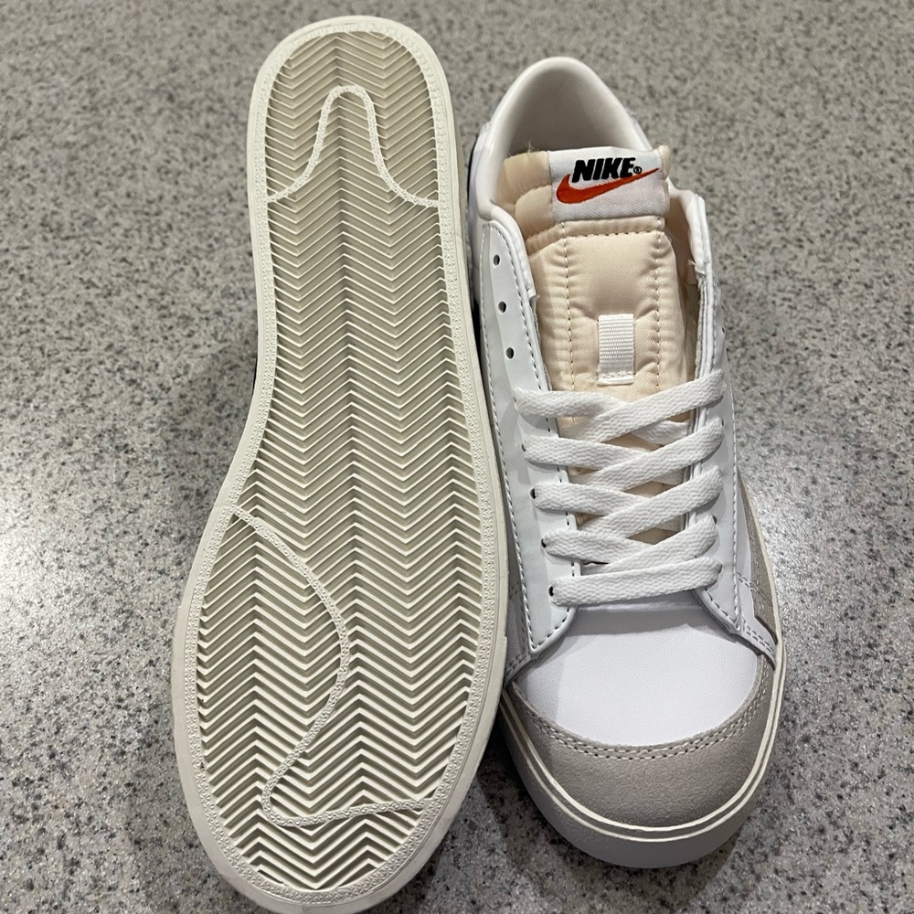 Nike blazers, brand new without the box size 8.5.